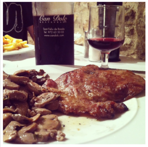 Restaurant-Can-Dolç-Sant-Feliu-de-Boada-300x297